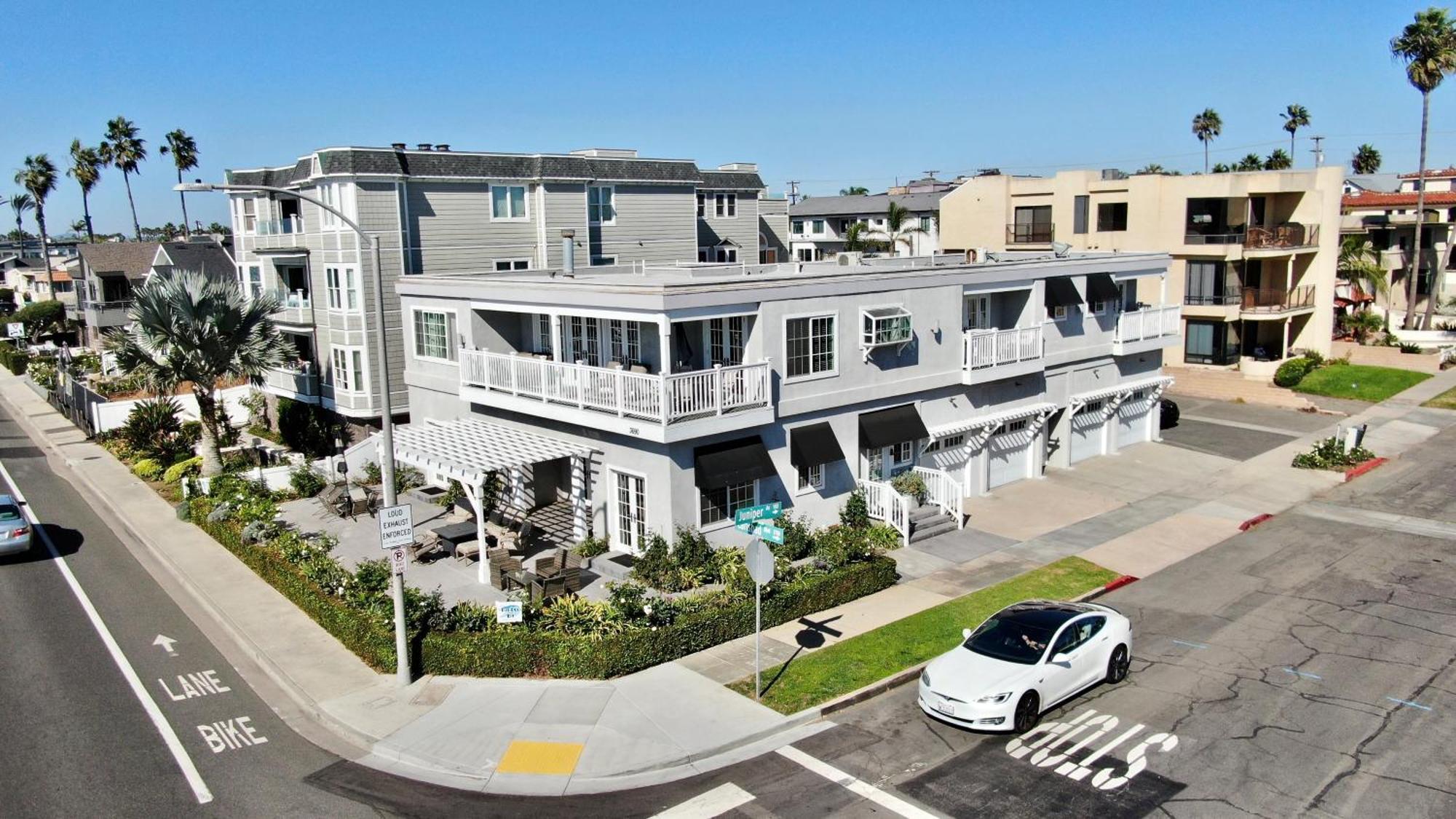 3690 Carlsbad Boulevard - Entire Home Exterior photo